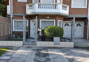 GUANELLA 28 - CASA 7 AMBIENTES CON PISCINA Y QUINCHO