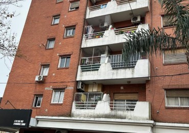AV. VELEZ SARSFIELD 451 4° I - 2 AMBIENTES - CIUDAD MADERO | Anzalone Propiedades